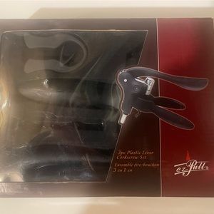 Brand- EzPull 3piece plastic lever corkscrew set